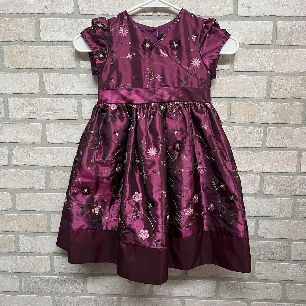 Girls Embroidered Sequin‎ George Dress Size 6 Purple Floral Cap Sleeve Button Up
